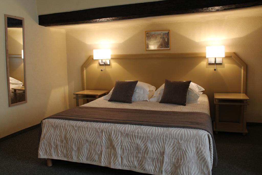 Auberge Des Trois Chateaux Eguisheim Ngoại thất bức ảnh